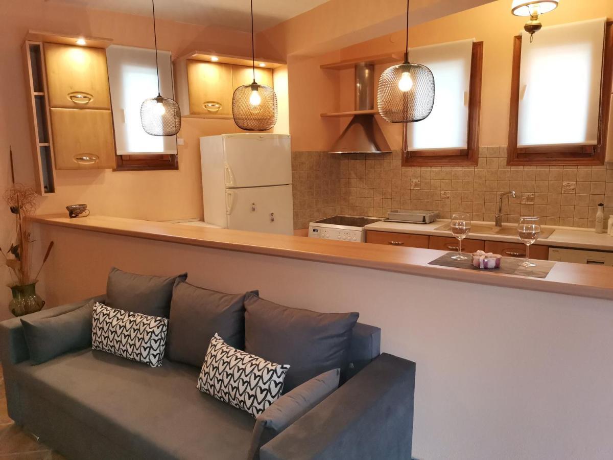 Christie'S Ground Floor Apartment By The Sea 卡托加兹阿 外观 照片