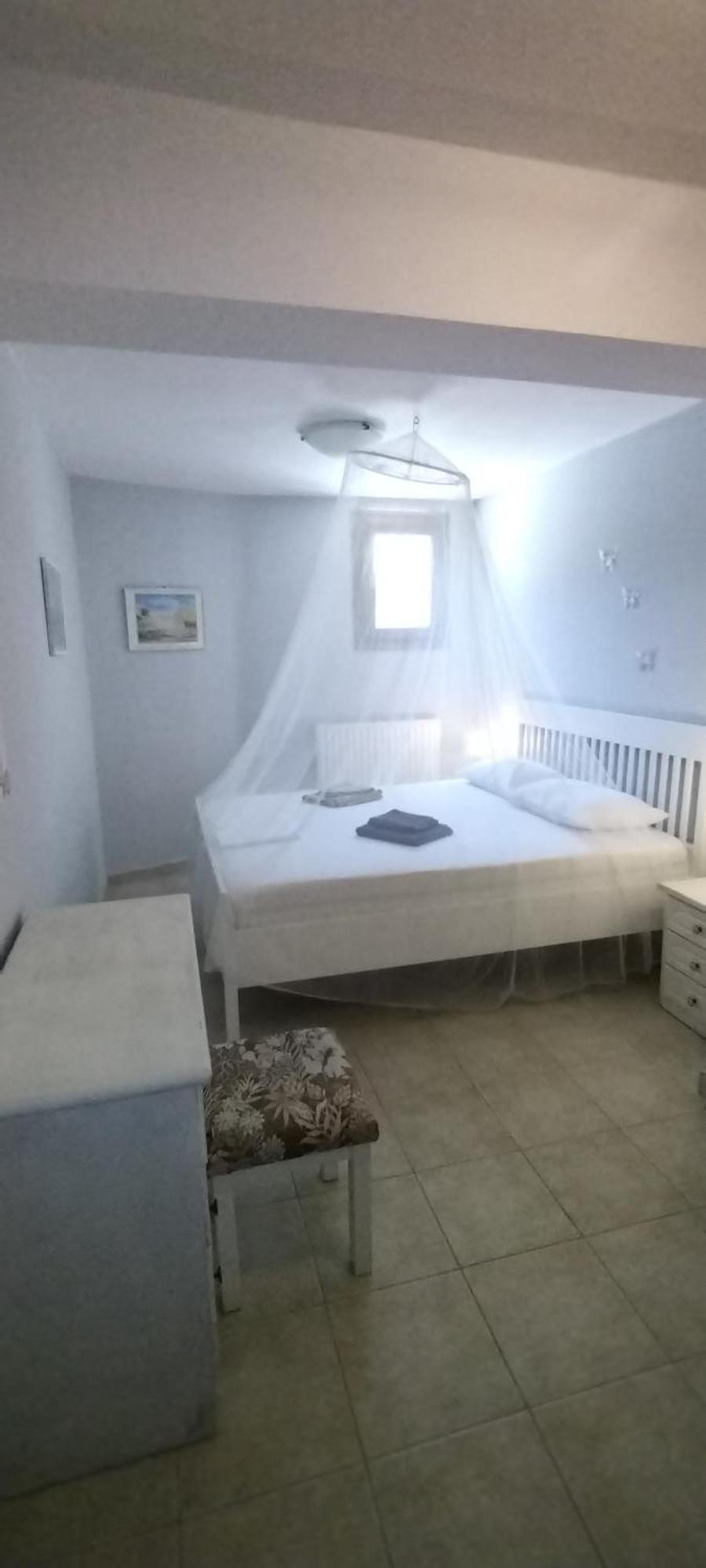 Christie'S Ground Floor Apartment By The Sea 卡托加兹阿 外观 照片